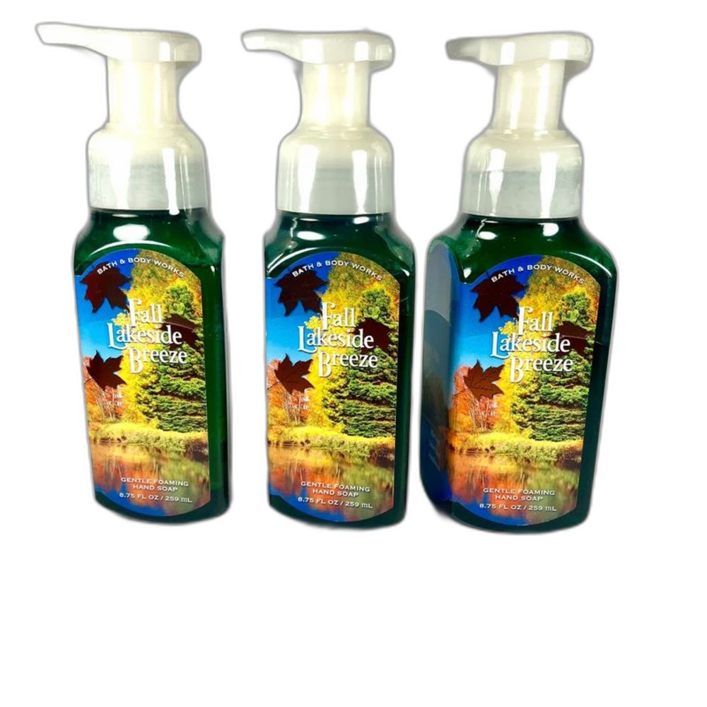 Bath & Body Works - Fall Lakeside Breeze - Foaming Hand Soap bundle